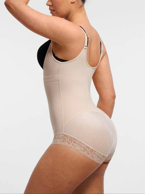 Lace Shapewear Bodysuit – Front Hooks, Tummy Control & Butt Lifter Winteres